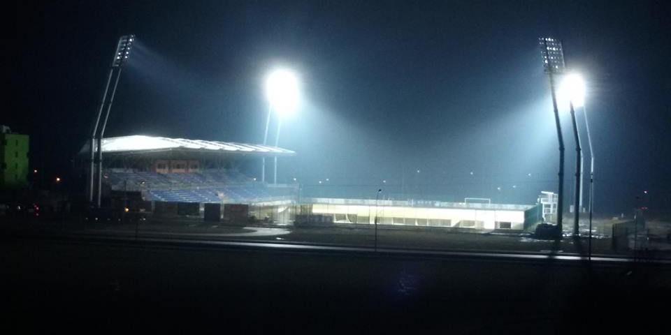 Oświetlenie stadionowe już działa!