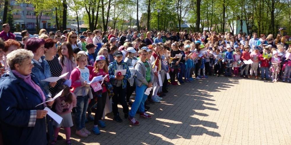 Bicie rekordu w czytaniu Sienkiewicza