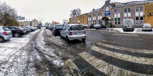 Płatne parkowanie przed dworcem PKP?