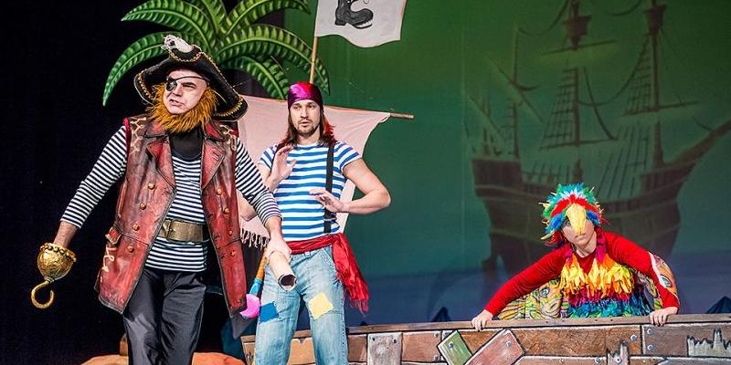 Pirat w teatrze