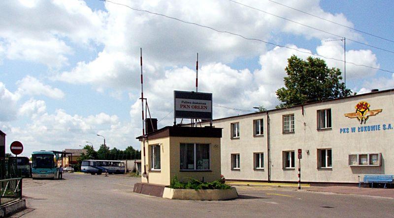 Wolą komunalizację od sprzedaży
