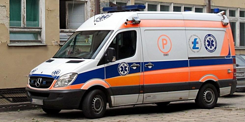 Zajechał drogę karetce?
