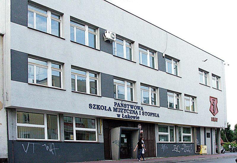 Muzyka łagodzi obyczaje? Ależ skąd!