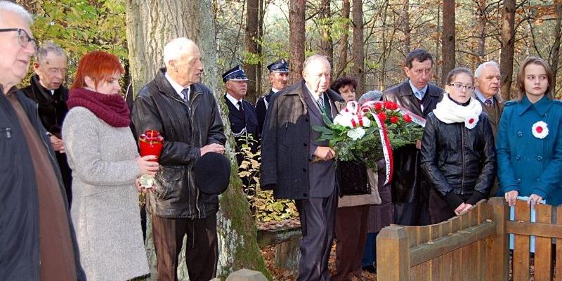Od mogiły do mogiły