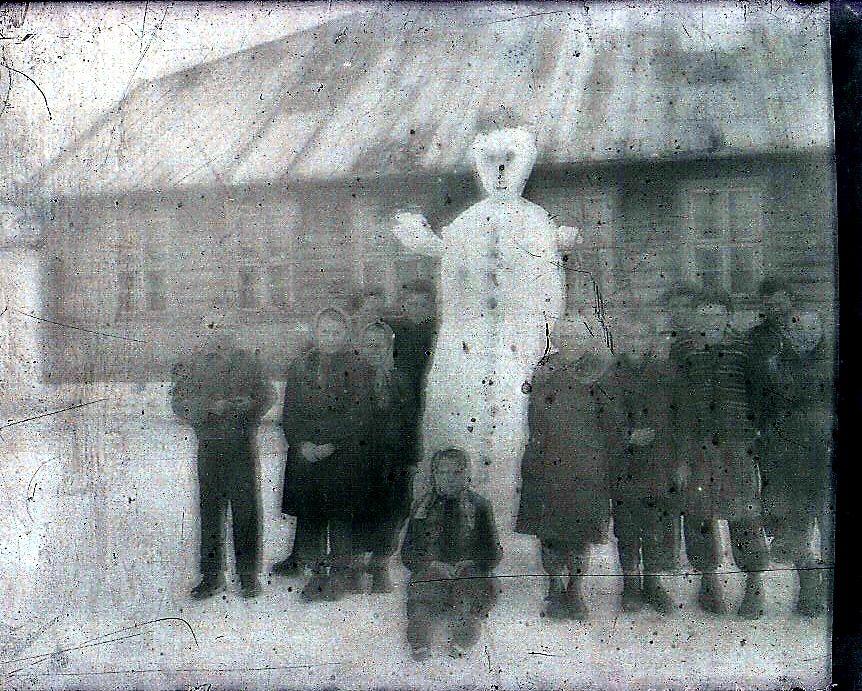 Zima i Aleksandria na szklanych negatywach