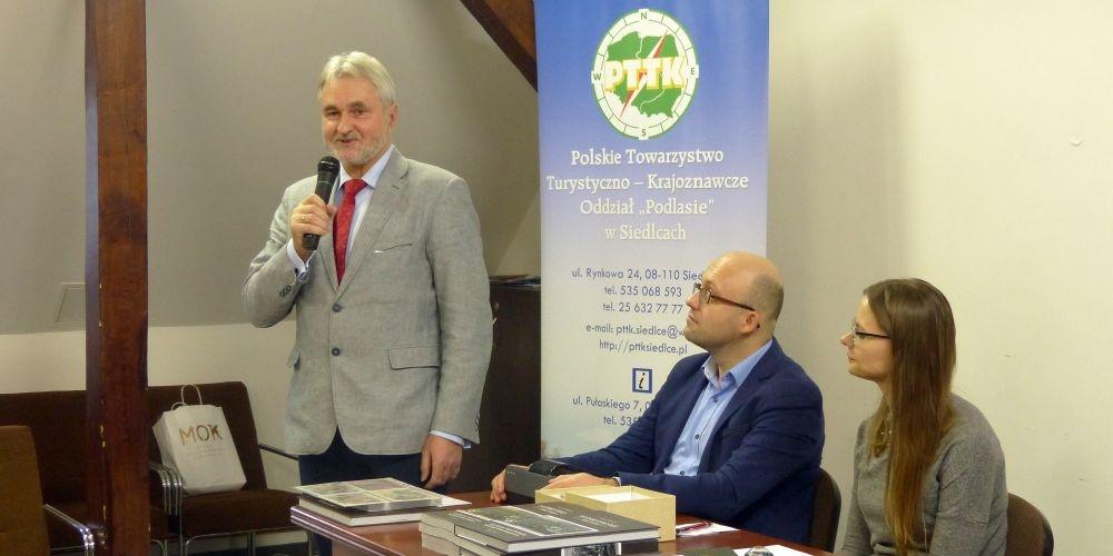 Odznaczenie, podziękowania i promocja