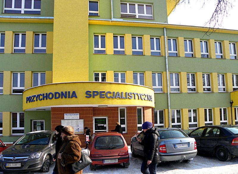 Kontrakt lepszy, ale lekarzy brak