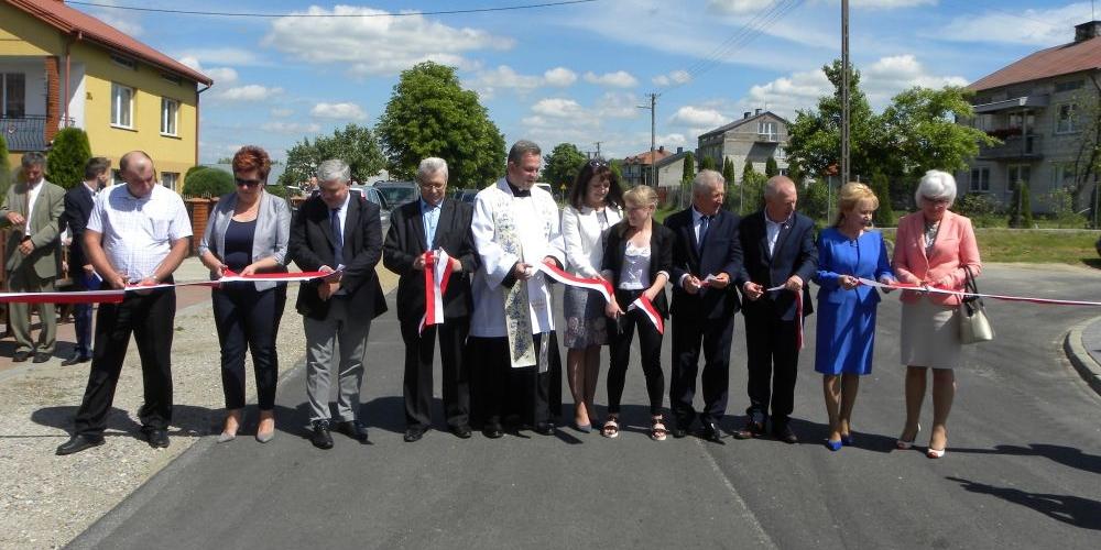 Droga i kapliczka w Międzylesiu