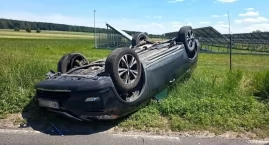 Czołowe zderzenie dwóch aut w Chodowie. Cztery osoby&hellip;