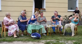 Dawne podwórka wróciły we wspomnieniach. Plenerowe w&hellip;