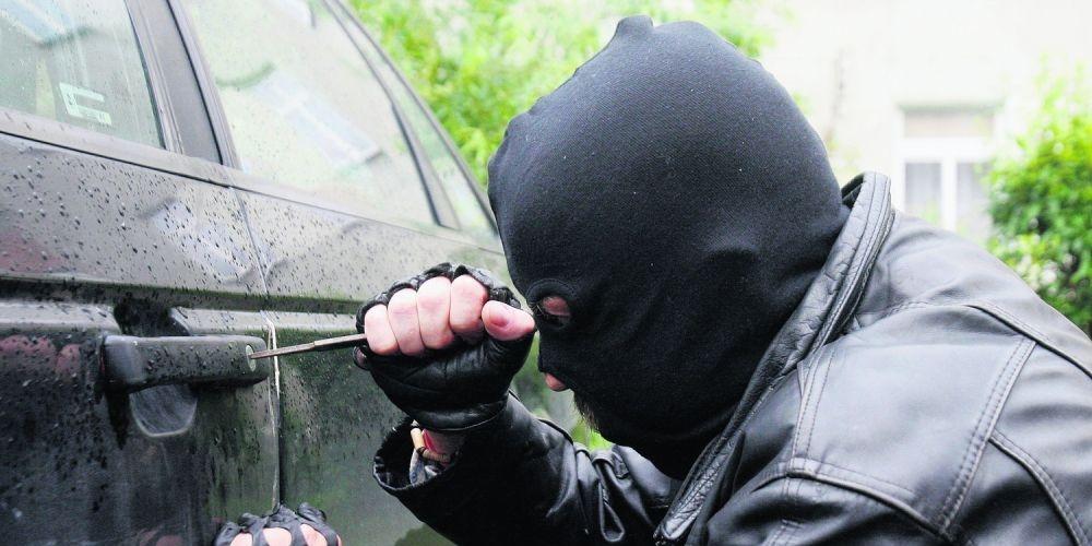 AC jest zbędne. A może jednak?