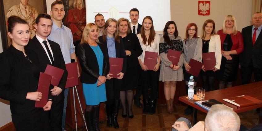 Stypendium ministra dla studentów UPH