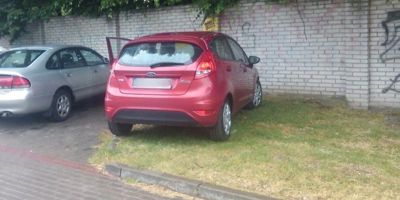 Policja znalazła skradzione auto