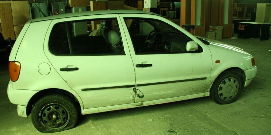 Skradziony, odnaleziony, brakuje informacji