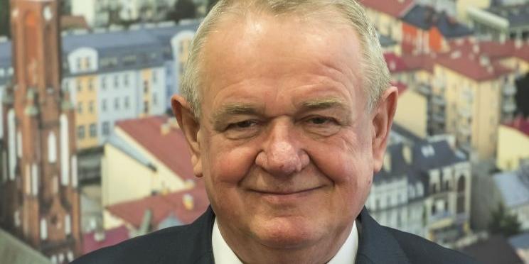 Prezydent stracił poparcie u swoich