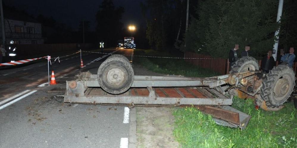 Zderzenie ciągnika rolniczego z busem