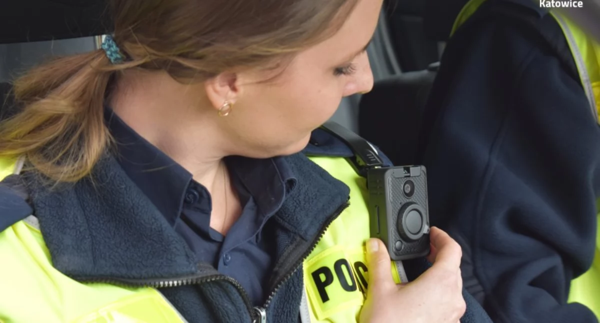 70-latek przekroczył prędkość na DK86. Twierdził, że policjant chciał od niego łapówkę
