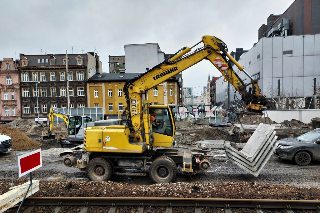Dzień dobry Katowice. Widać pierwsze zmiany na stacji kolejowej