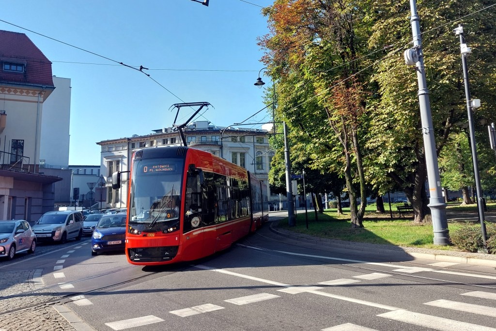 Dzień dobry Katowice. Tramwaje Śląskie nadal próbują kupić kilkadziesiąt wagonów