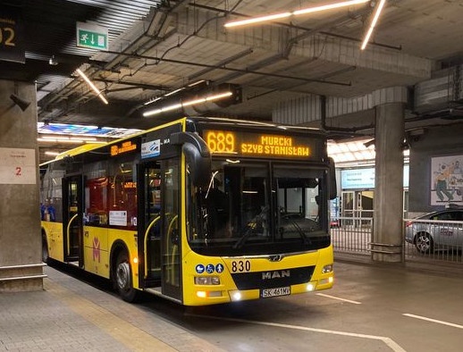 Kierująca autobusem PKM Katowice została ukarana na nazwanie pasażerki starą k...