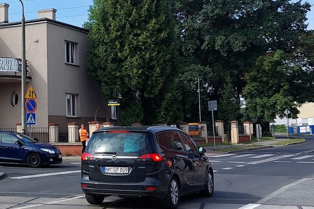 MZUiM bierze się za naprawę zniszczonej drogi. Na jeden dzień zostanie zamknięta
