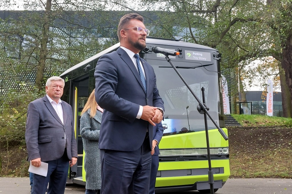 Katowice sporo zapłaciły za testy autobusu autonomicznego. W zamian miasto dostało niewiele