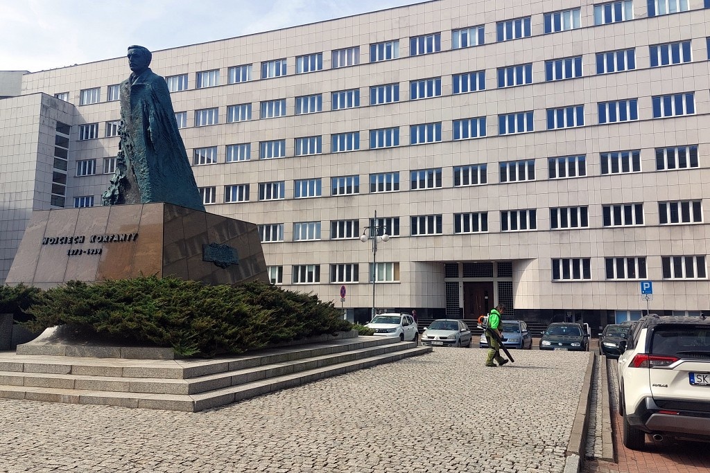 Dzień dobry Katowice. Od dzisiaj utrudnienia na pl. Sejmu Śląskiego