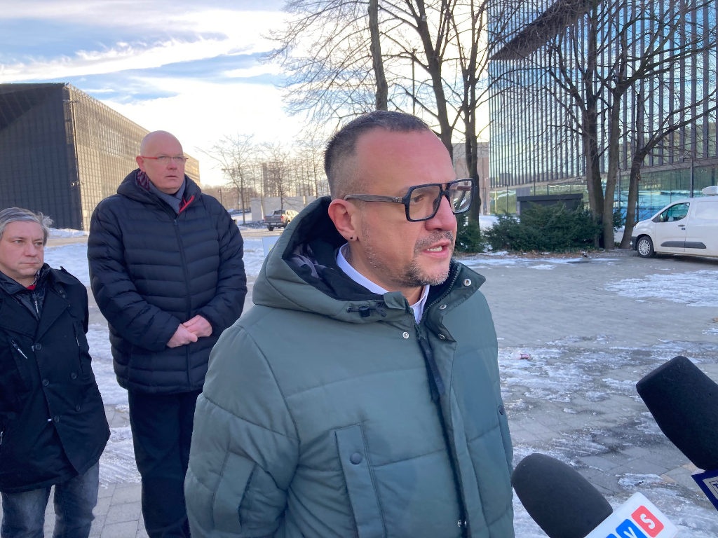 Dawid Durał zatrzymany przez policję. Prokurator przedstawił mu m.in. zarzut psychicznego znęcania się nad rodziną