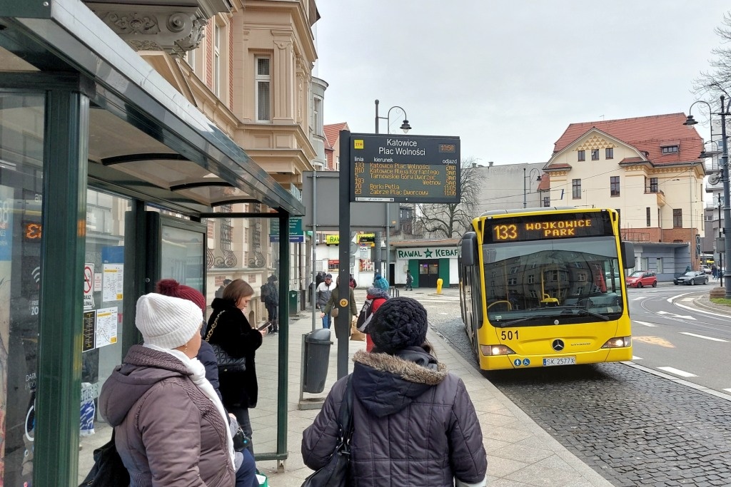 Dzień dobry Katowice. Dzisiaj rusza nowa linia minibusowa