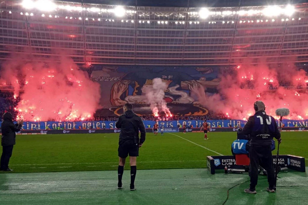Olbrzymie straty na Stadionie Śląskim po derbach Ruch-Górnik. Sektor gości zostanie zamknięty