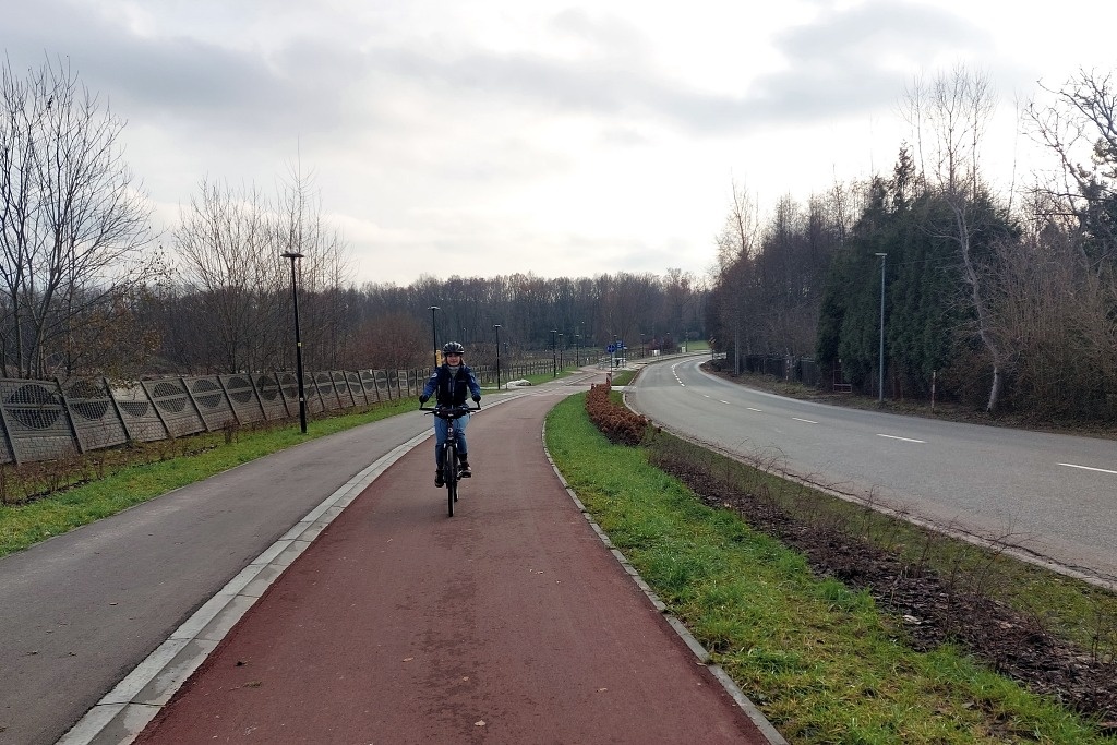 Dzień dobry Katowice. Miasto wydzierżawi teren przy Dolinie Trzech Stawów