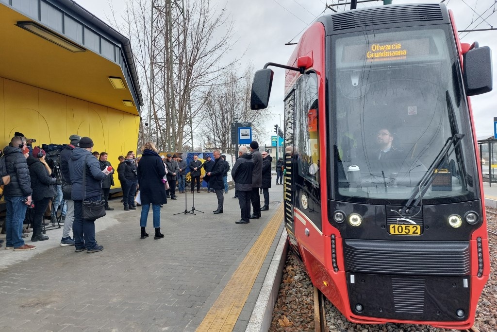 Trzeba było czekać ponad 70 lat na nową linię tramwajową w Katowicach