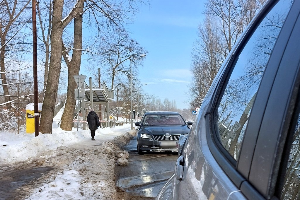 Trwa rozbiórka przy kopalni „Wujek”. Utrudnienia potrwają do końca roku