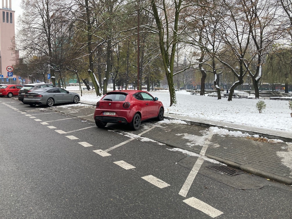 Dziś pierwsza sobota z opłatami za parkowanie. Ale nie w całej strefie