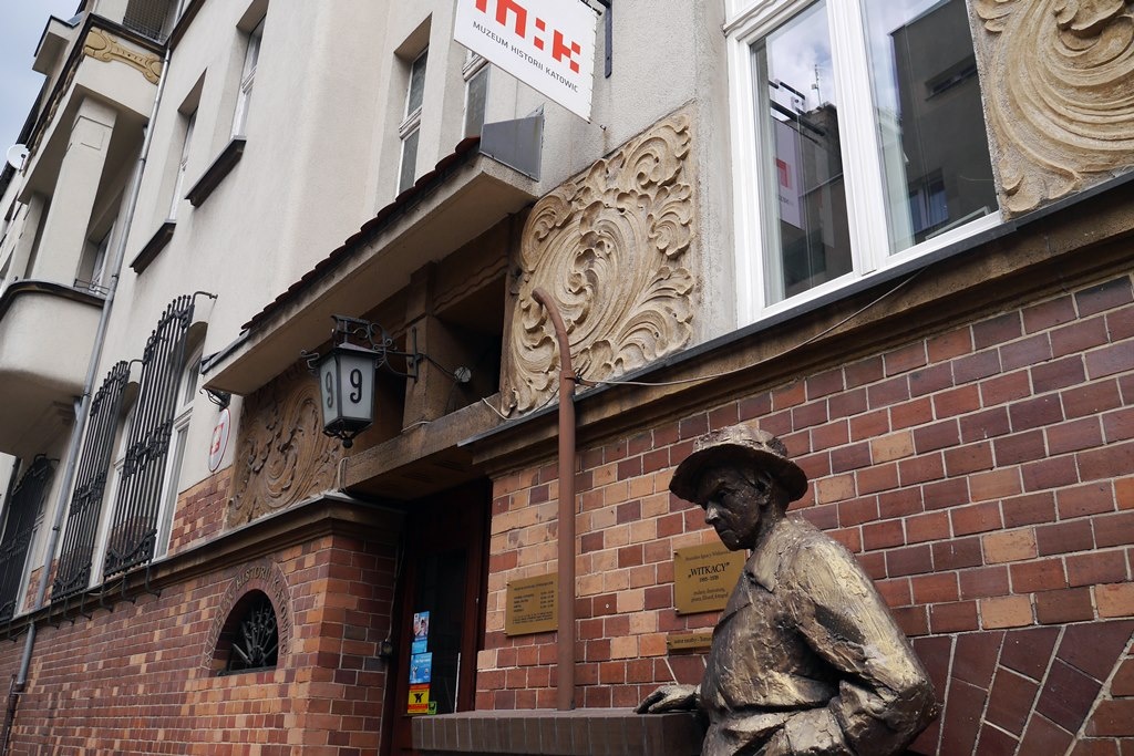 Dzień dobry Katowice. Dzisiaj wernisaż wystawy prac Hansa Bellmera