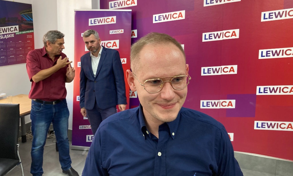 Po przeliczeniu połowy głosów w wyborach do Senatu w Katowicach prowadzi Maciej Kopiec