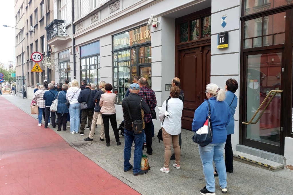 Asseco tłumaczy się z problemów z aplikacją Transport GZM. Trzeba mieć przy sobie kartę ŚKUP