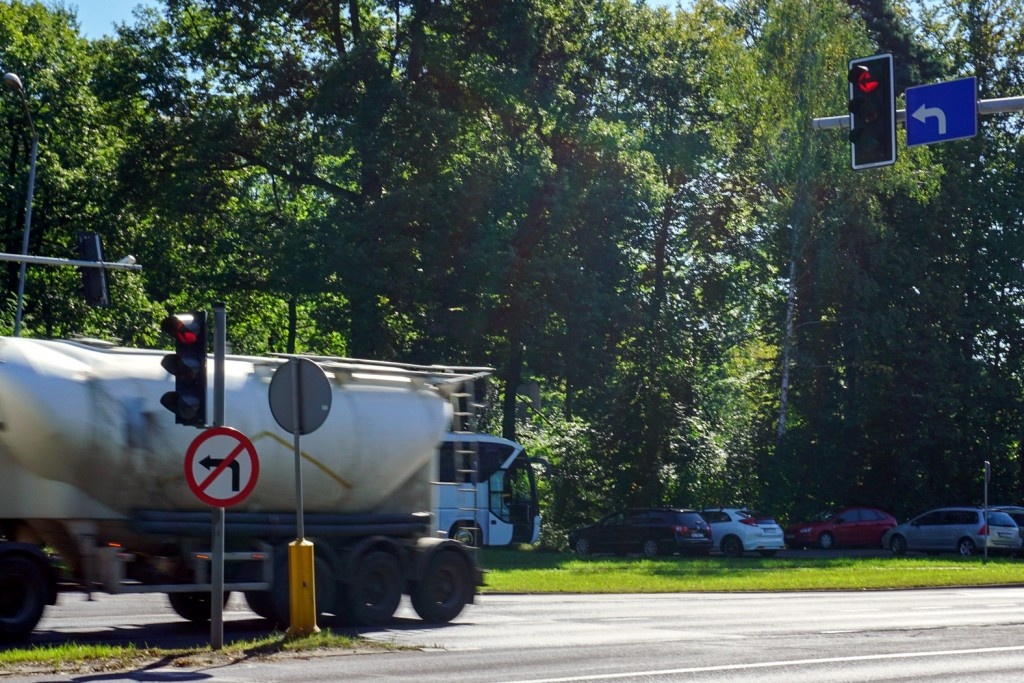 Trwa remont ulicy w Giszowcu. Kierowcy nie skręcą na skrzyżowaniu z DK86