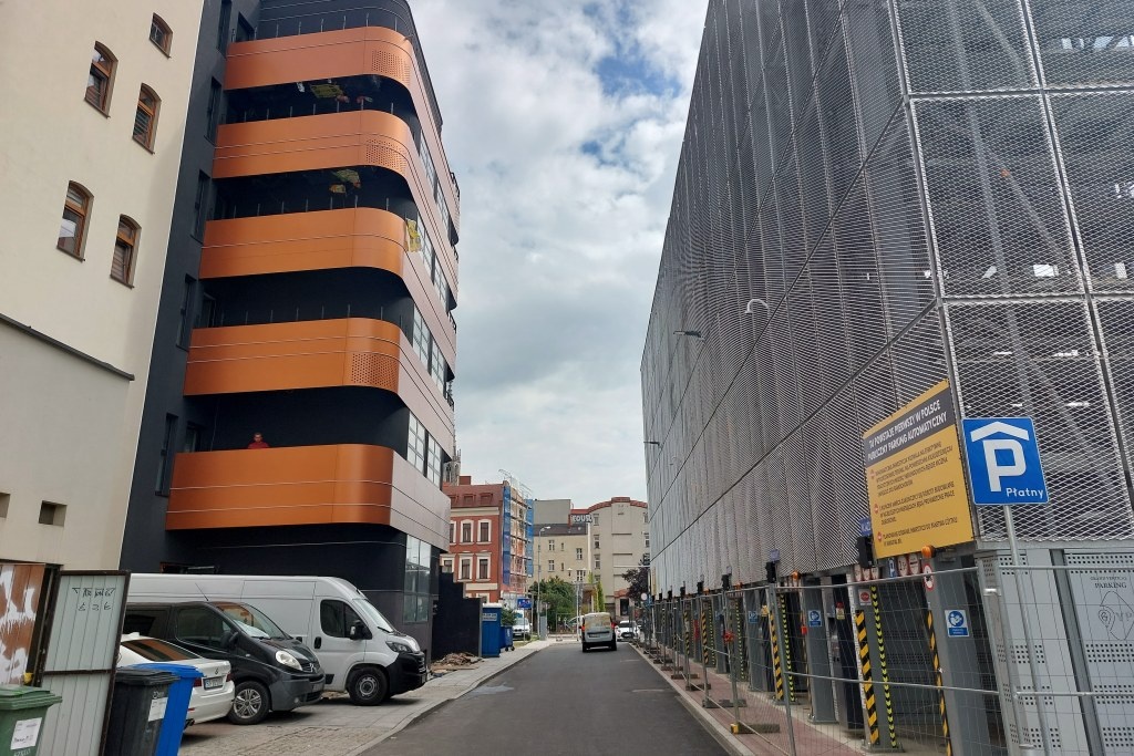 Dzień dobry Katowice. Trwają przygotowania do uruchomienia maszyn parkingowych