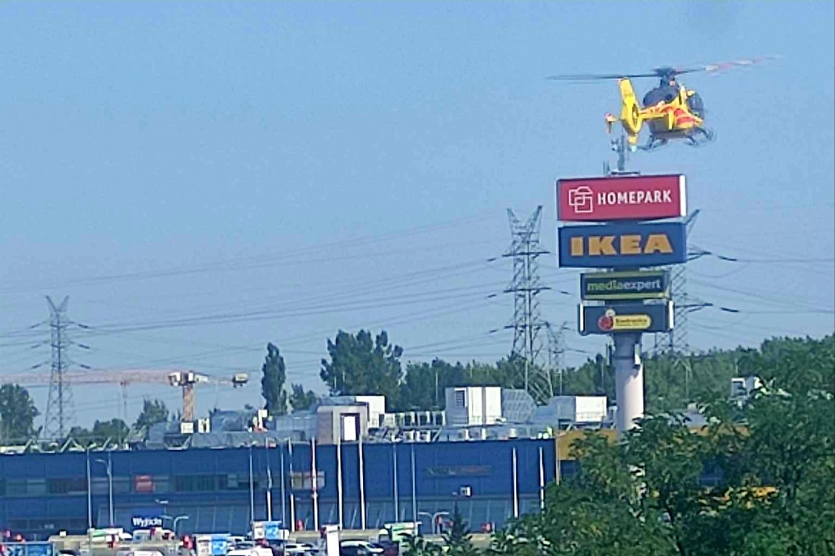 Ciężarówka i dwie osobówki zderzyły się na S86. Lądował śmigłowiec LPR