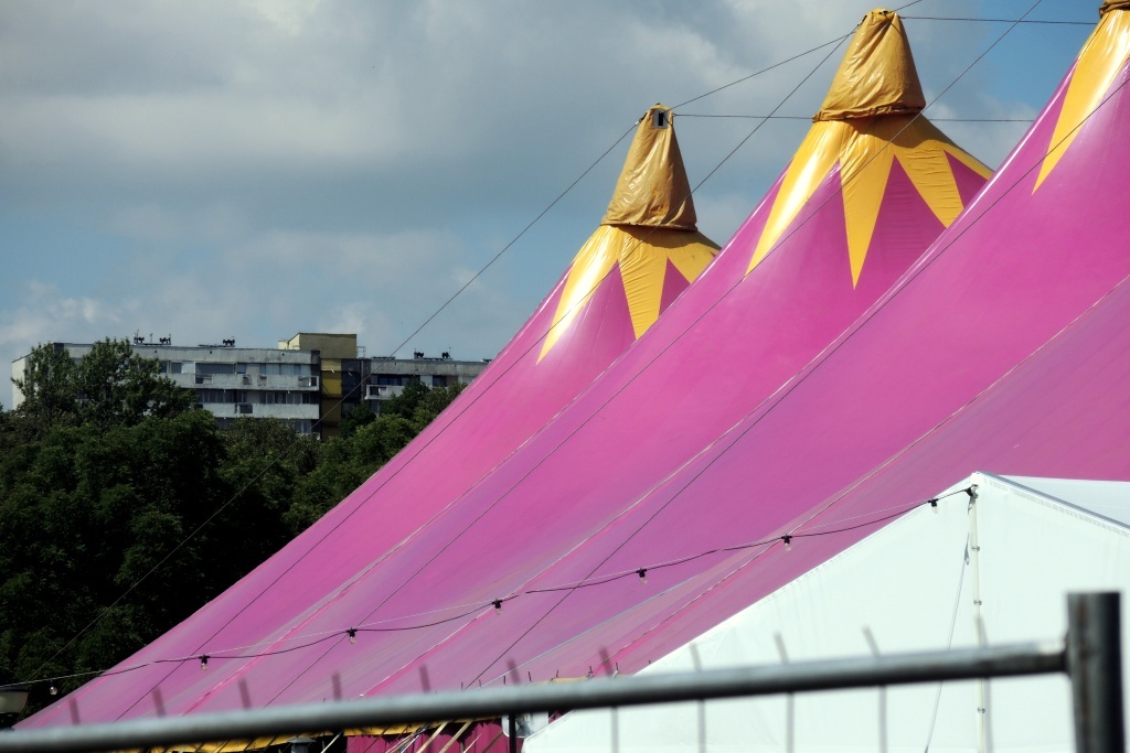 Dzisiaj miał się rozpocząć Fest Festival. Organizator jednak nie chce ogłosić upadłości