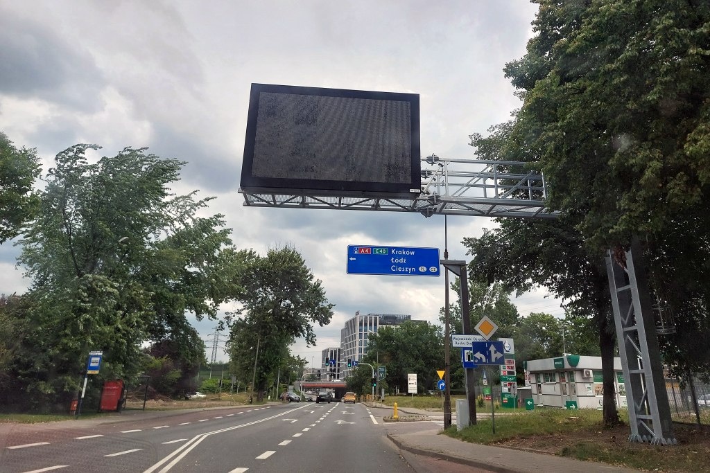 Tablice nad drogami w Katowicach. Będą na nich wyświetlane informacje o utrudnieniach