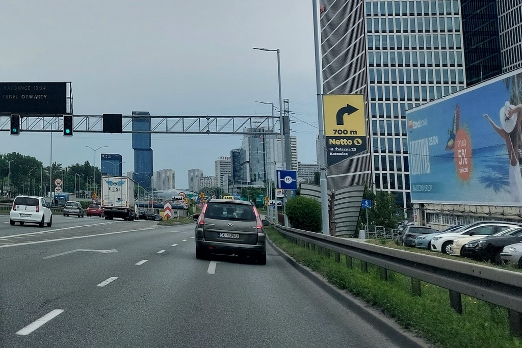 Trwa budowa linii tramwajowej w Katowicach. Będzie zwężenie na ul. Chorzowskiej
