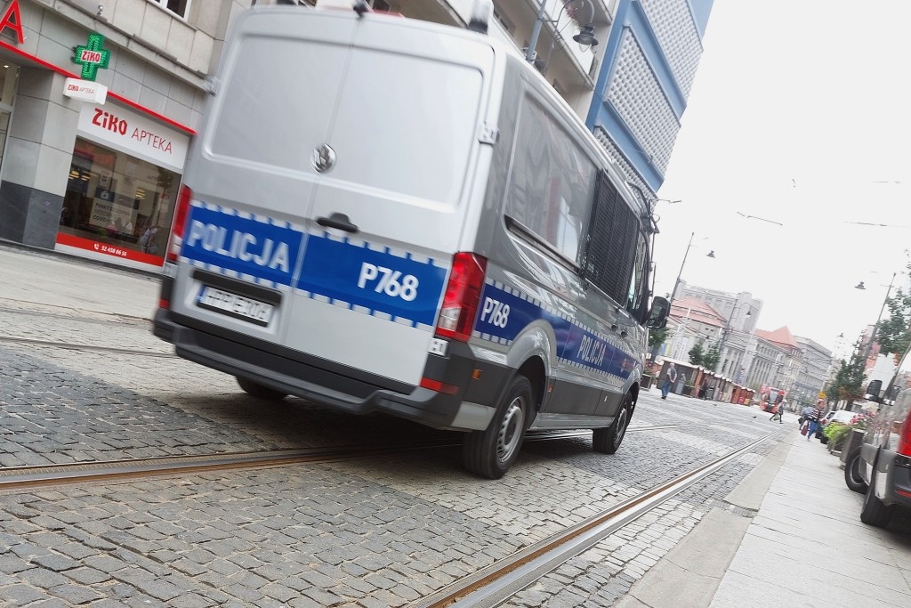 Oszust w centrum Katowic. Próbował uciekać, ale został zatrzymany