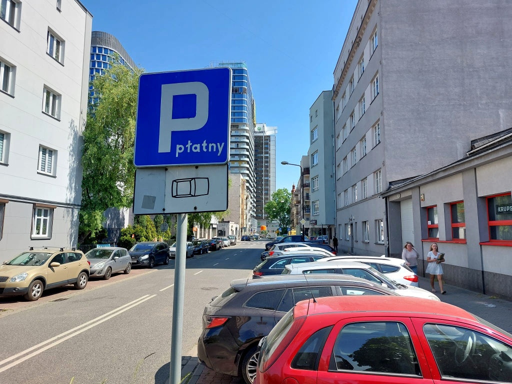 Dzień dobry Katowice. Kolejna rada dzielnicy zgłasza wiele uwag do projektu zmian w zasadach parkowania