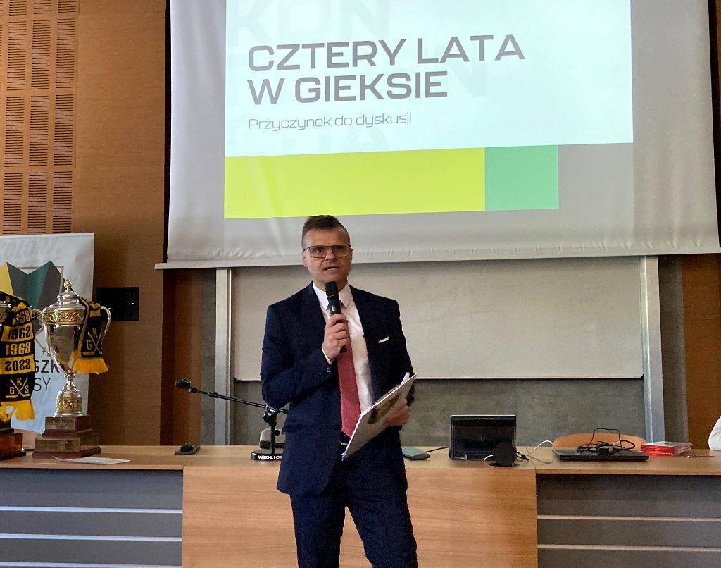 Marek Szczerbowski odchodzi z GKS-u Katowice. Mówi o depresji, atakach kibiców i grze na trąbce