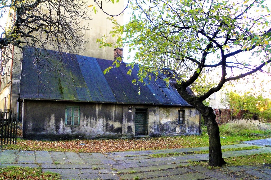 Historyczna chata znika z Załęża. To mógł być jeden z najstarszych domów w Katowicach