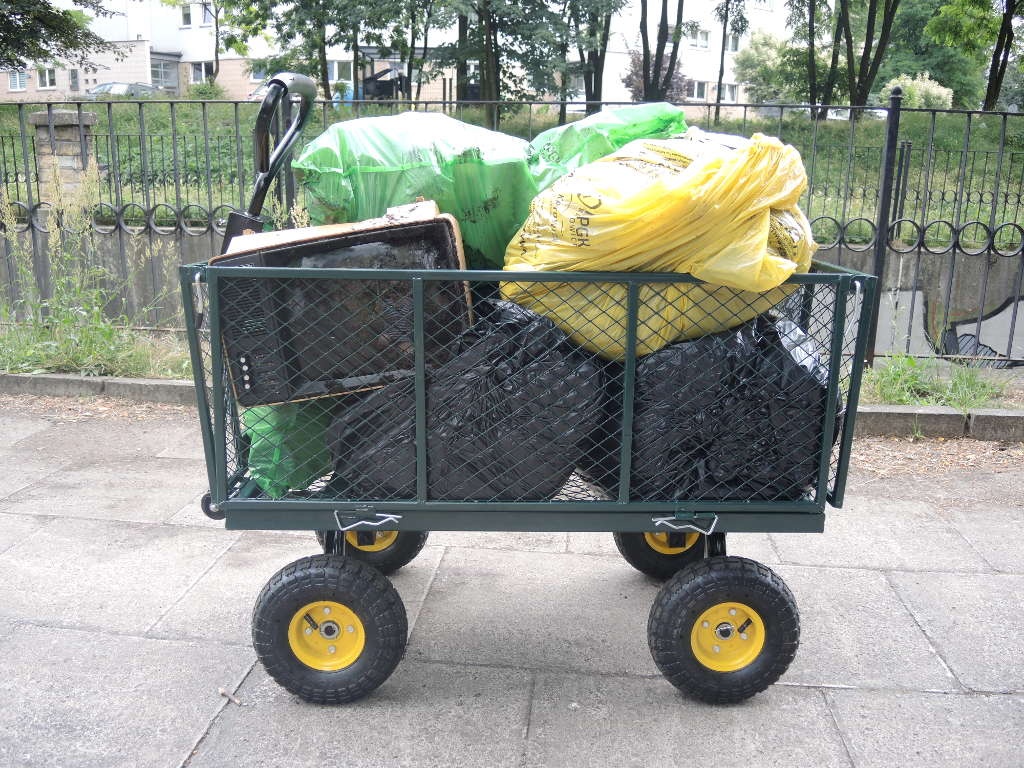 Mieszkańcy Zawodzia posprzątają dzisiaj teren w pobliżu stacji kolejowej