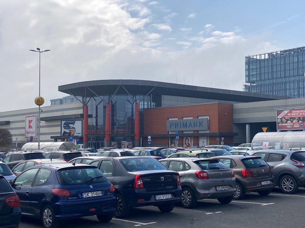 [TYLKO U NAS] Silesia City Center wprowadzi opłaty za swój parking