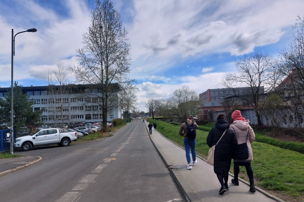 Dzień dobry Katowice. Od dzisiaj zmiany obok kampusu UŚ